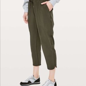 lululemon keep it classic crop pants
